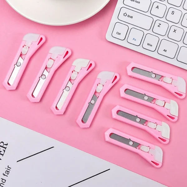 Portable Pinky Mini Paper Cutter