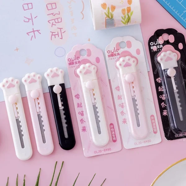 Cute Cat Paw Mini Cutter